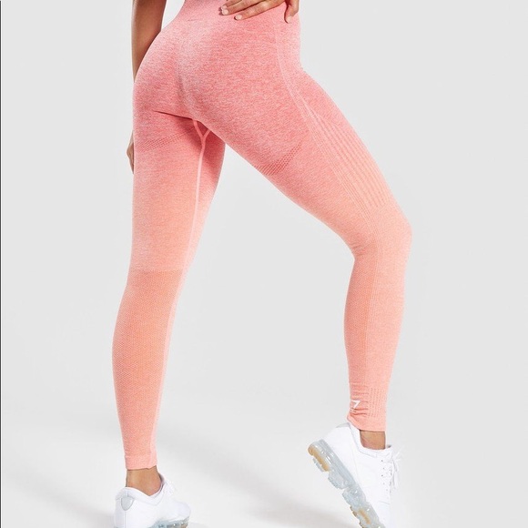Gymshark Pants - GYMSHARK Ombré Seamless Peach Coral Leggings